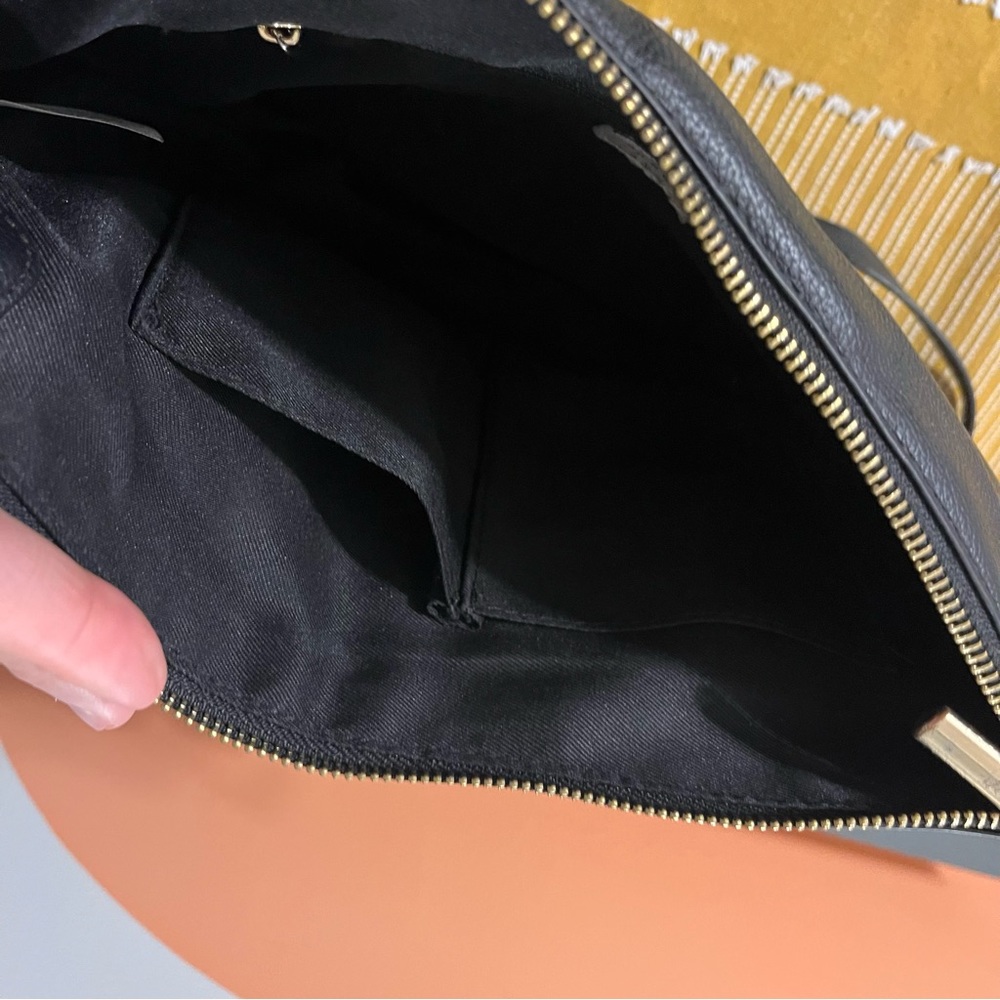 a new day black cross body purse - Picture 8 of 10